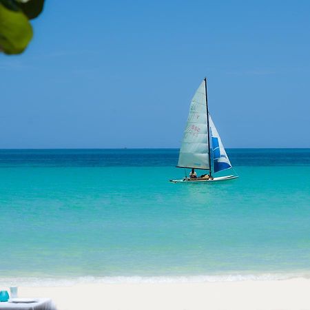 Secret Cabins At Firefly Beach Cottage Negril Buitenkant foto